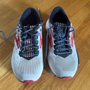 Brooks Launch Sneakers